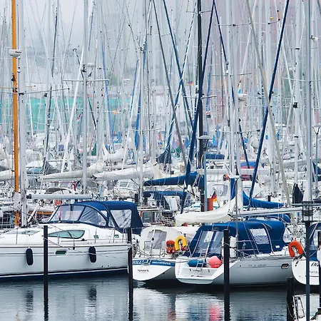 Apartment Hausboot An Der Lagune Kombüse Büsum